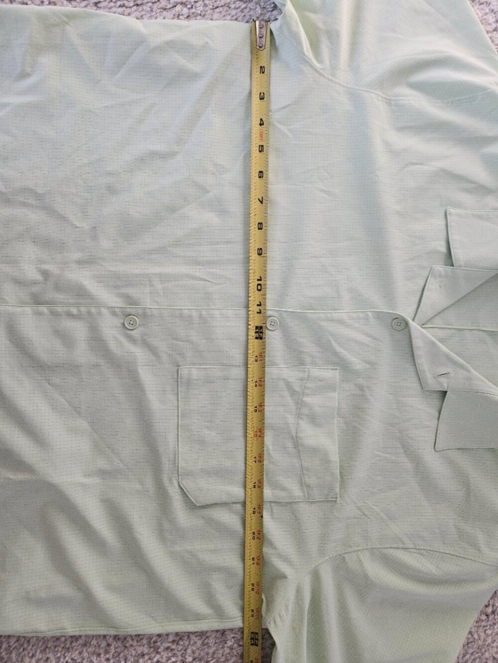 Lululemon Lightweight Camp Collar Button-Up Shirt in Palm Court, Size L - Picture 2 of 7